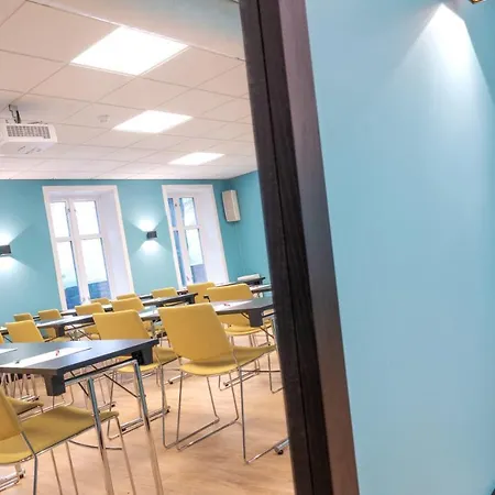 松恩城市酒店 酒店 4*