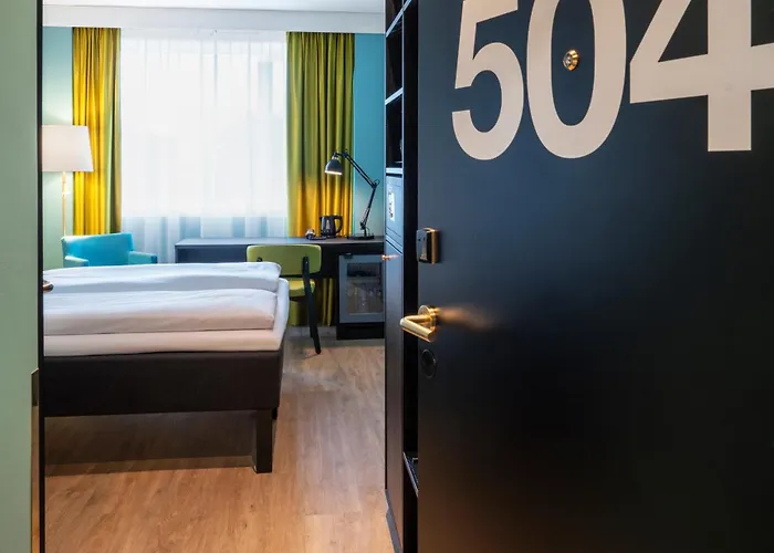 トーン マリティム 4*