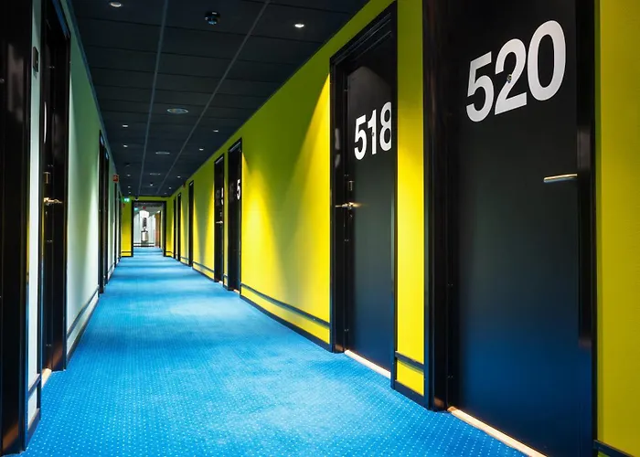 トーン マリティム ホテル