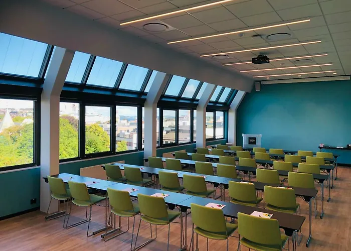 トーン マリティム 4*